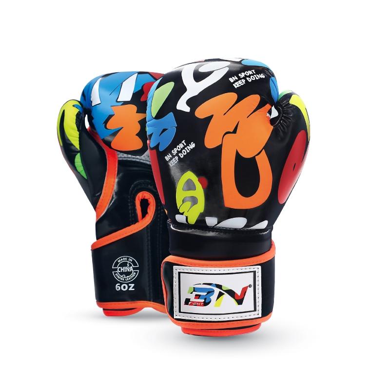 Kids&#39; 6Oz Boxing Gloves For Training And Fighting - Graffiti Design - Black