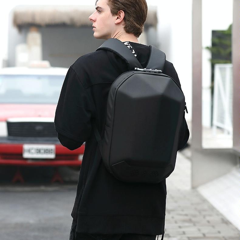 Waterproof Bluetooth Shoulder Bag with Usb Charging - Music