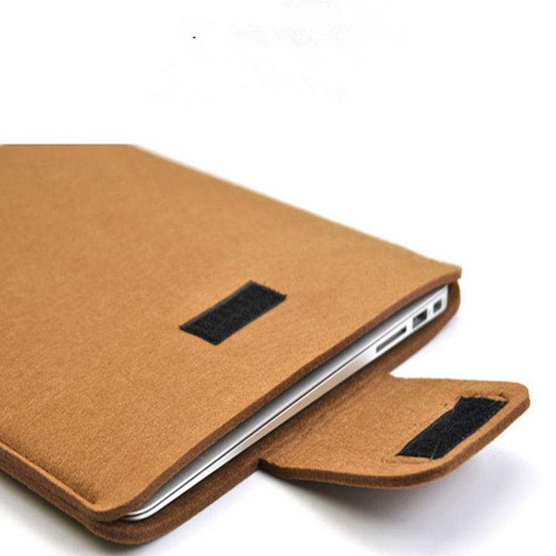 14 Vertical Felt Laptop / Tablet Sleeve Bag - Black - Khaki