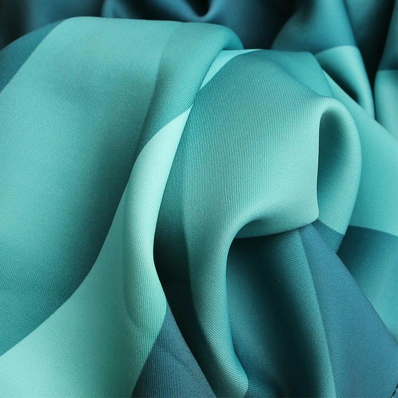 29-32 Inch Travel Suitcase Dust Covers - Elastic & Abrasion-resistant - Green Ripple