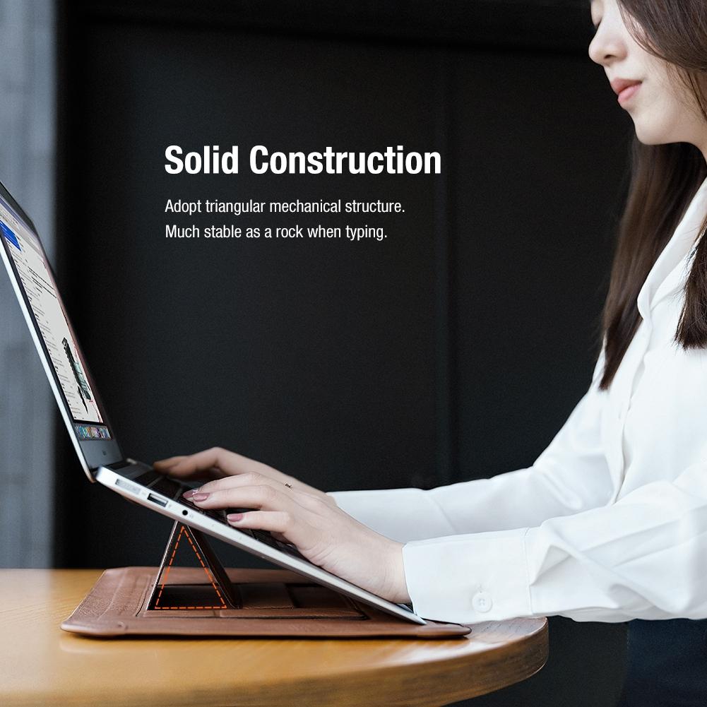 14.0 Inch Water Wave Texture Laptop Sleeve - Versatile Design - Brown