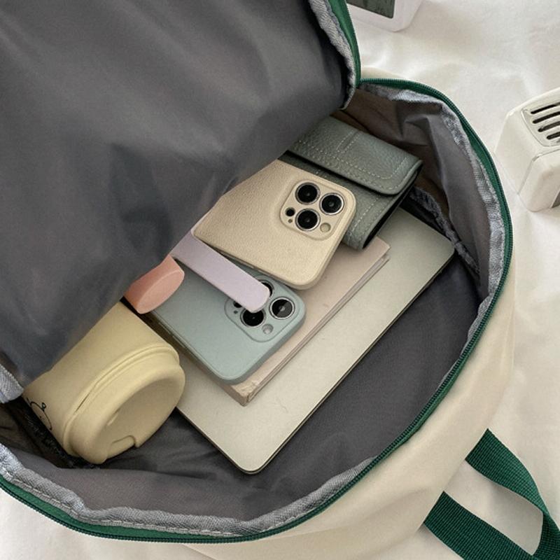 Girls Lightweight Backpack - Compact and Stylish - Green