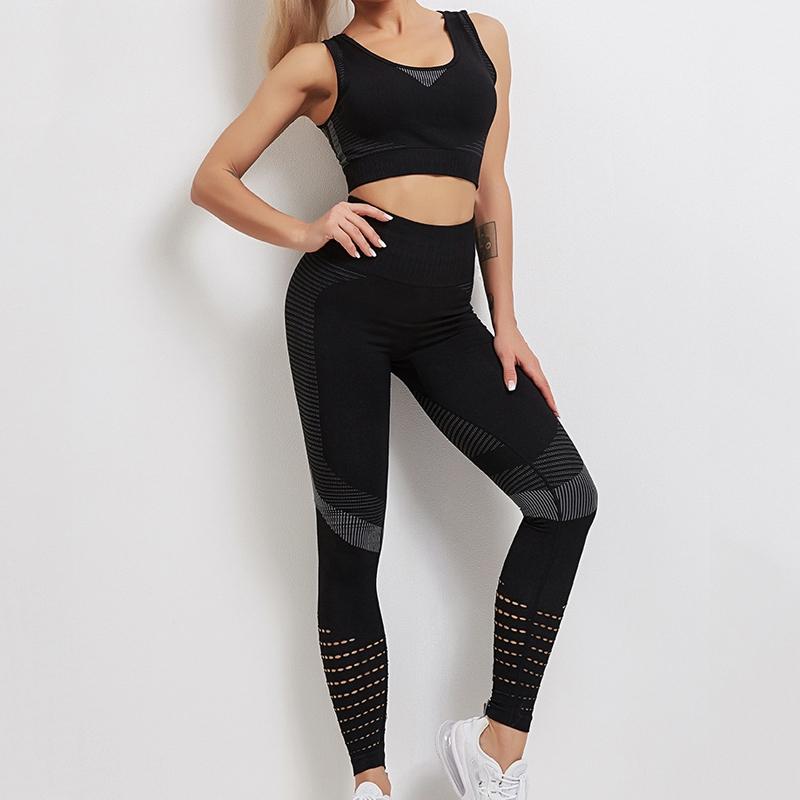 Yoga Fitness Set Women Sports Bra & Leggings Size L - Gray - M
