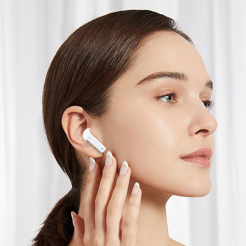 Wireless Bluetooth Earphones with Hd Noise Reduction for Gaming and Sports - Skin Colour