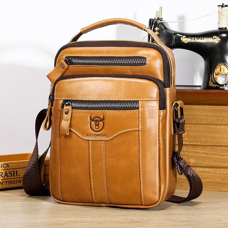 Large Capacity Retro Cowhide Crossbody Bag - Coffee