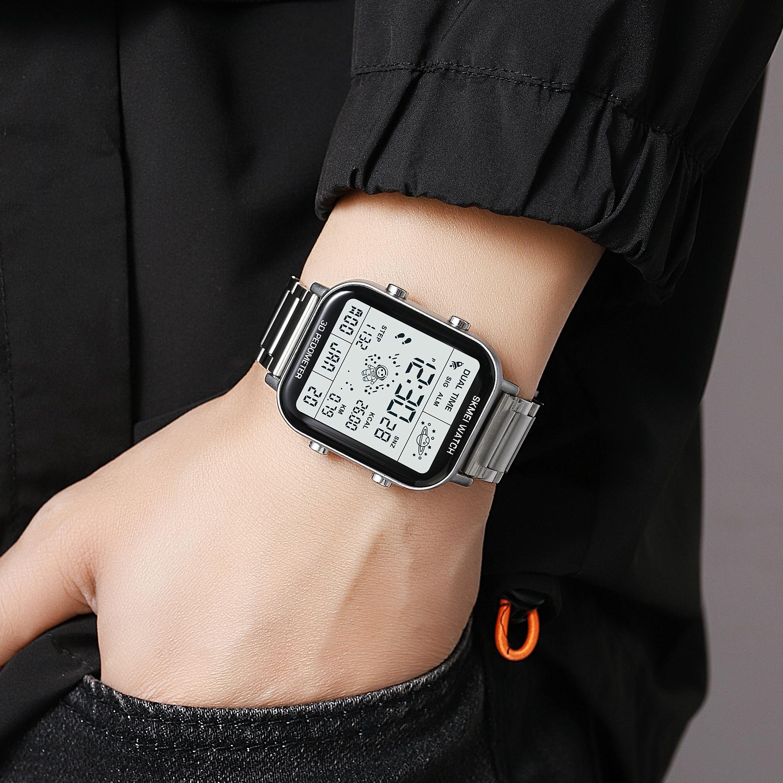 1888 Men Multifunctional Waterproof Digital Watch - Stainless Steel 30m - Silver