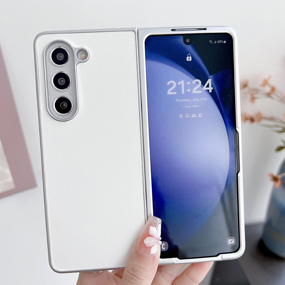 For Samsung Galaxy Z Fold4 5G Shiny Leather Phone Case With Metallic Finish - Black