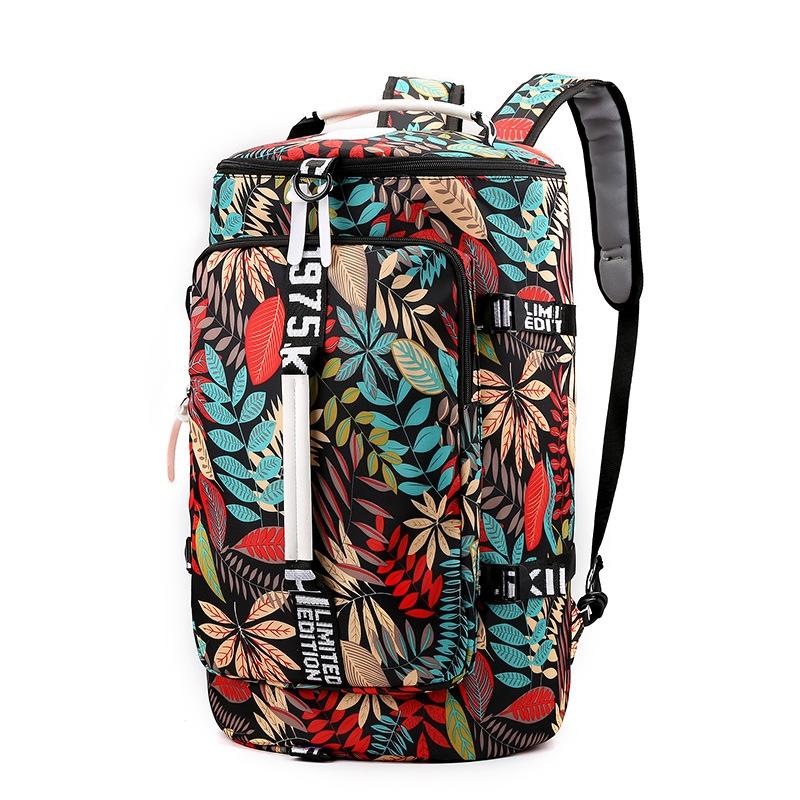 Versatile Travel and Hiking Backpack - 18l - Red Maple Leaf