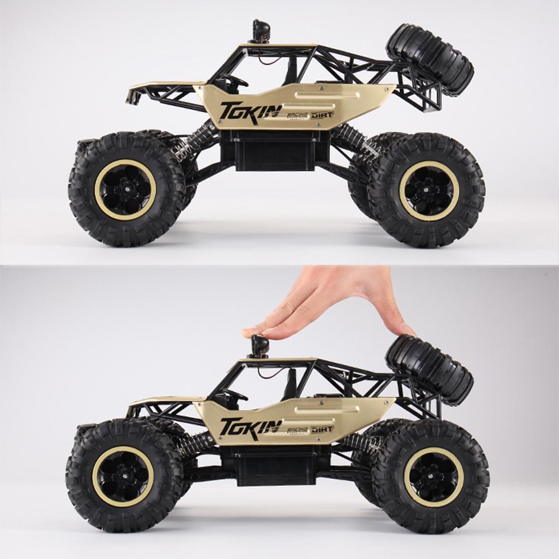 37cm Remote Control Bigfoot Climbing Car - 1 12 Alloy 4wd Cross-country Toy - Green