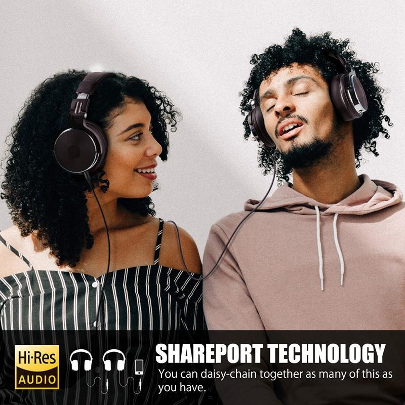 Head-Mounted Wired Headphone With Microphone Brown