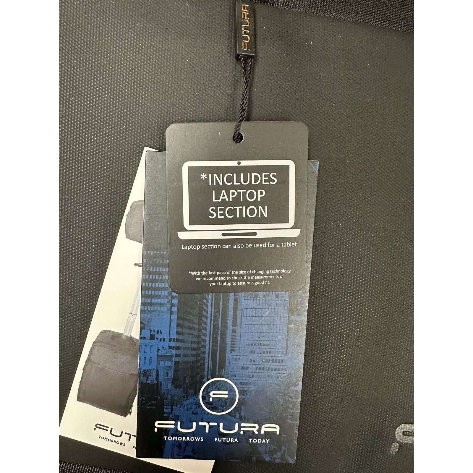 15" Futura Laptop Computer Bag Travel Work Messenger Bag w/USB Port - Black