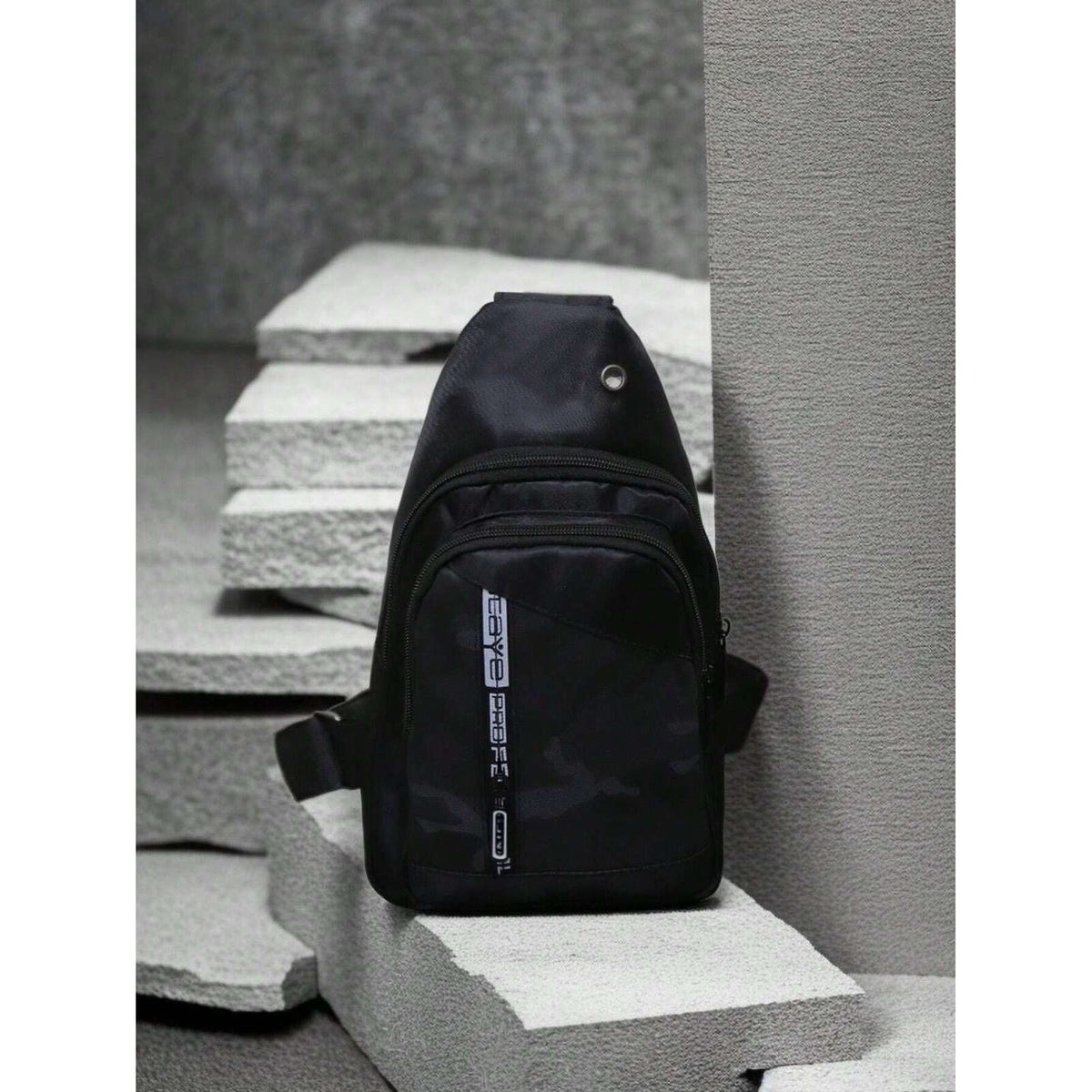 Mens Crossbody Sling Casual Chest Bag in Black