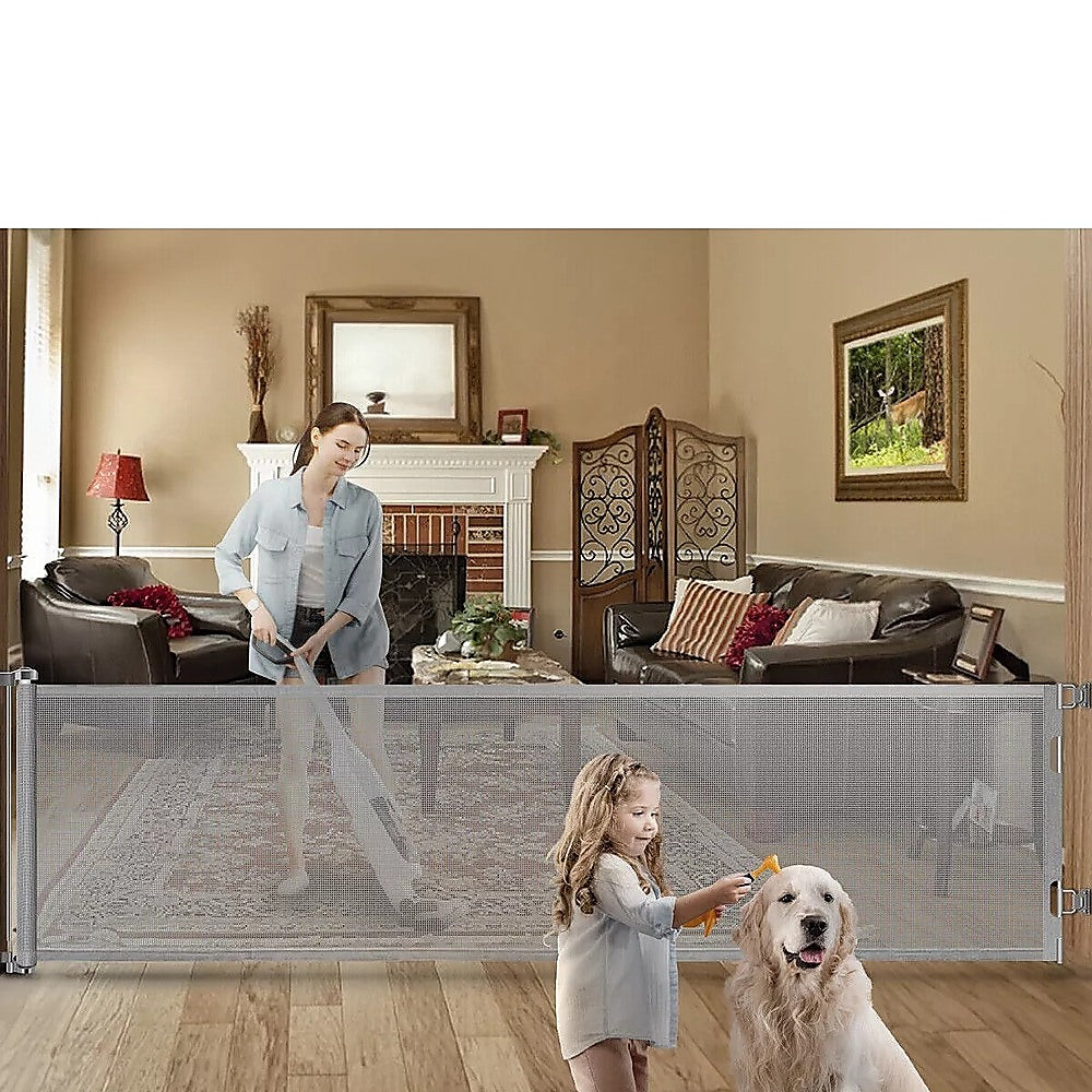 Retractable Baby Safety Fence Pet Stair Gate Barrier for Kids Dog Cat 3M