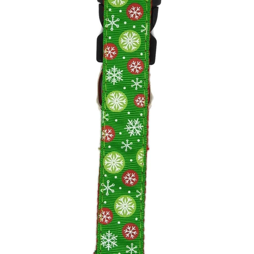 Christmas Dog Collars Adjustable Medium Green Snow Flakes