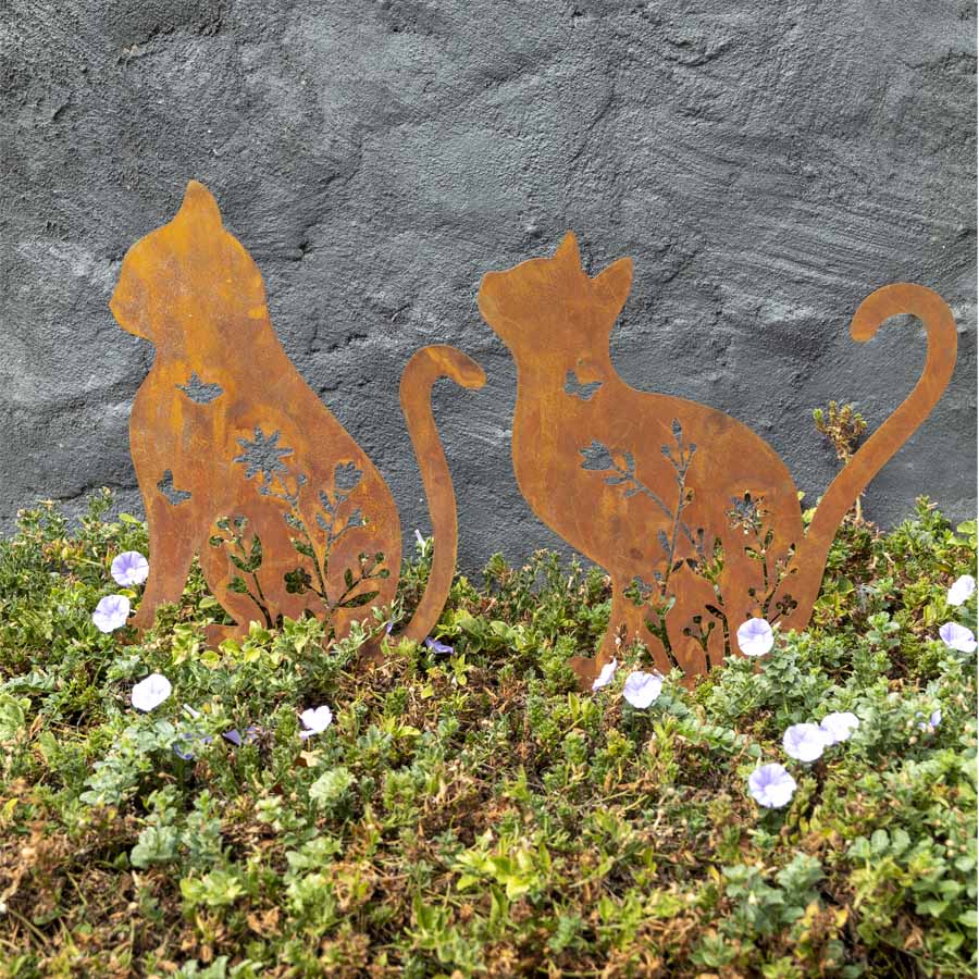 Set 2 Rust Sitting Cat Garden Stakes 37x46cm