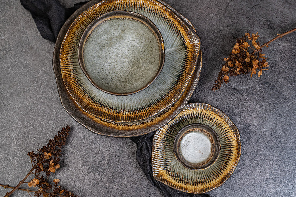 Bowl Shallow Leaf Shaped 25cm Akane Grey Glaze
