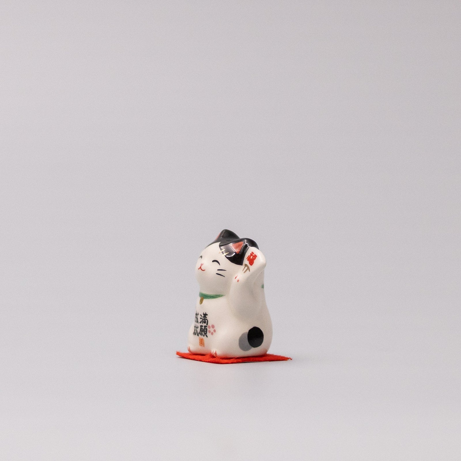 Okimono Victory Lucky Cat