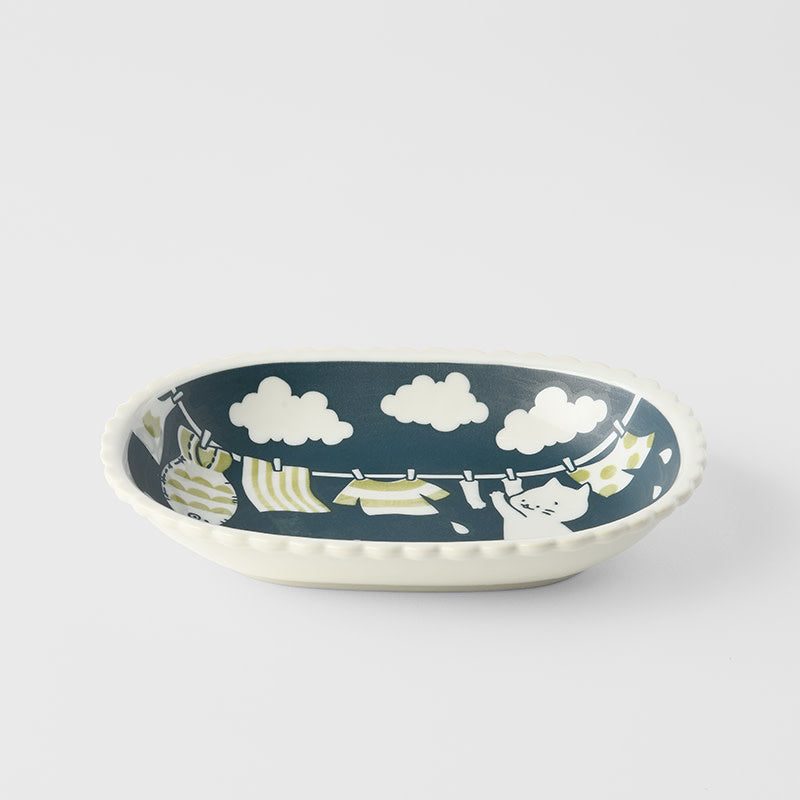Bowl Oval 22.8cm Cat Clothes
