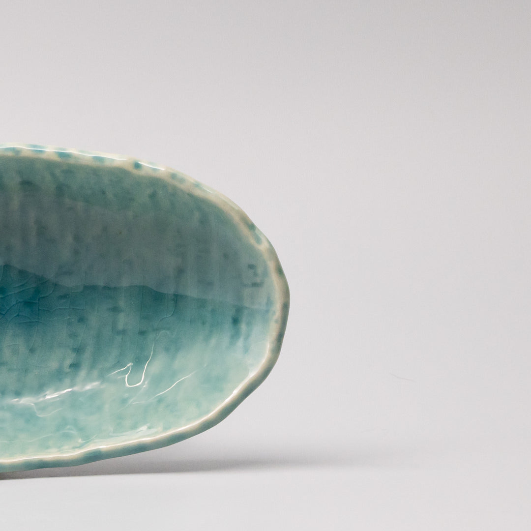 Sushi Plate 21cm Crackle Turquoise Glaze