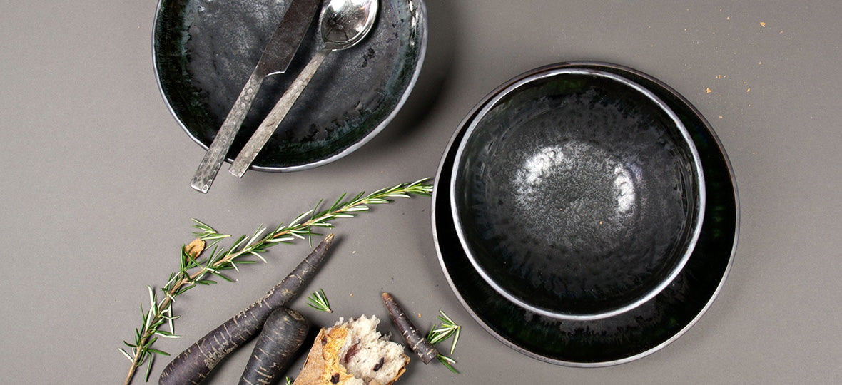 Serving Bowl 24cm Matt and Shiny Glaze