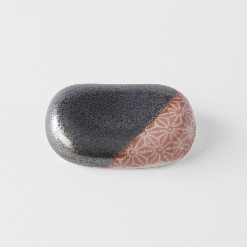 Chopsticks Rest Pebble Black Orange