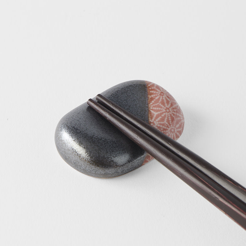 Chopsticks Rest Pebble Black Orange