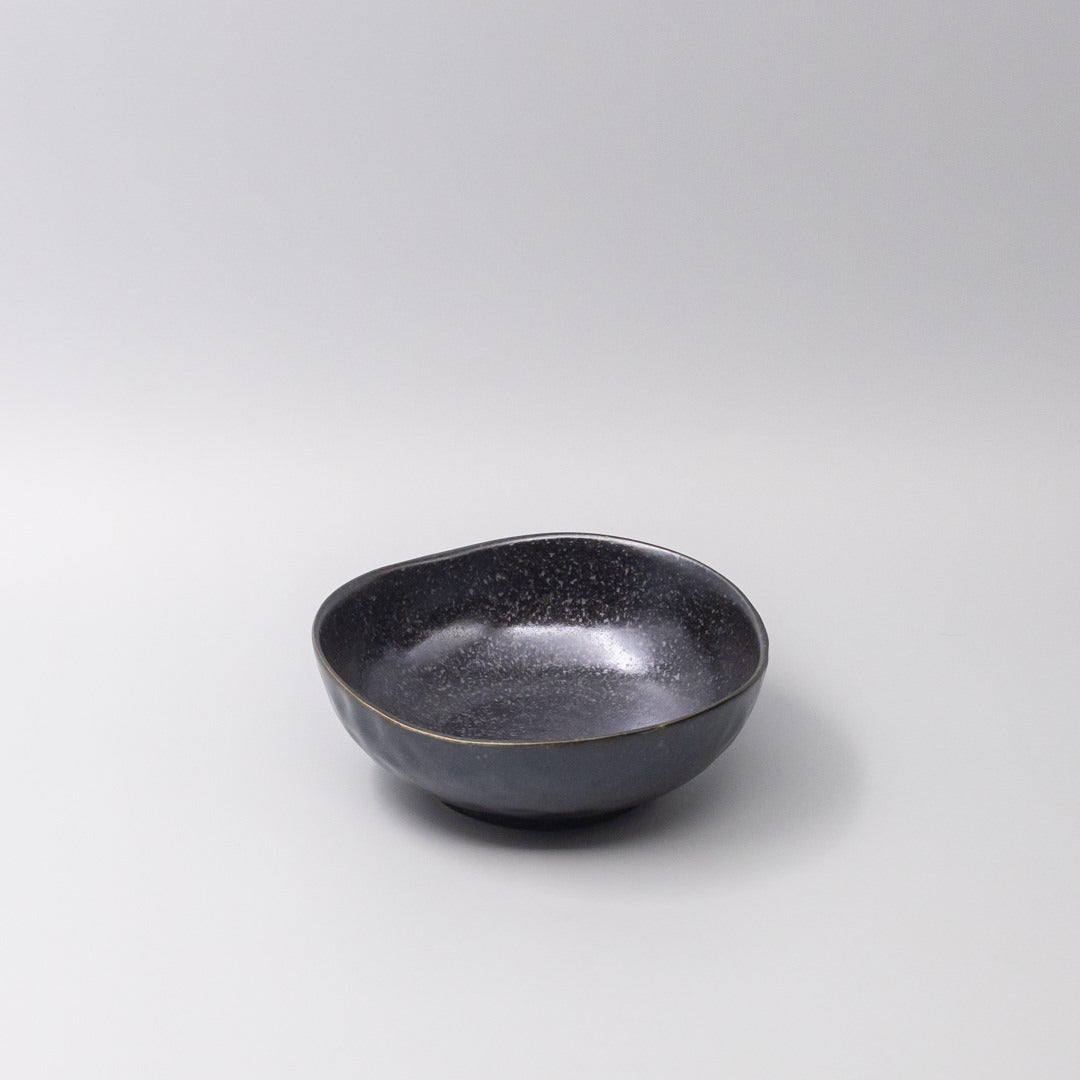 Bowl Organic Shape 17cm Kanso Matte Black Glaze