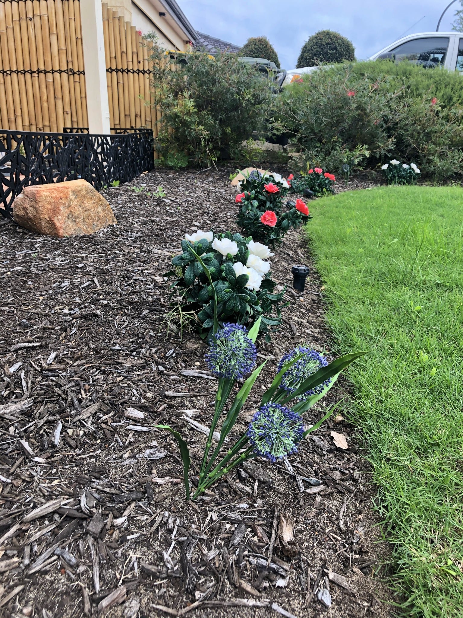 White Flowering Jasmine Stem UV Resistant 30cm