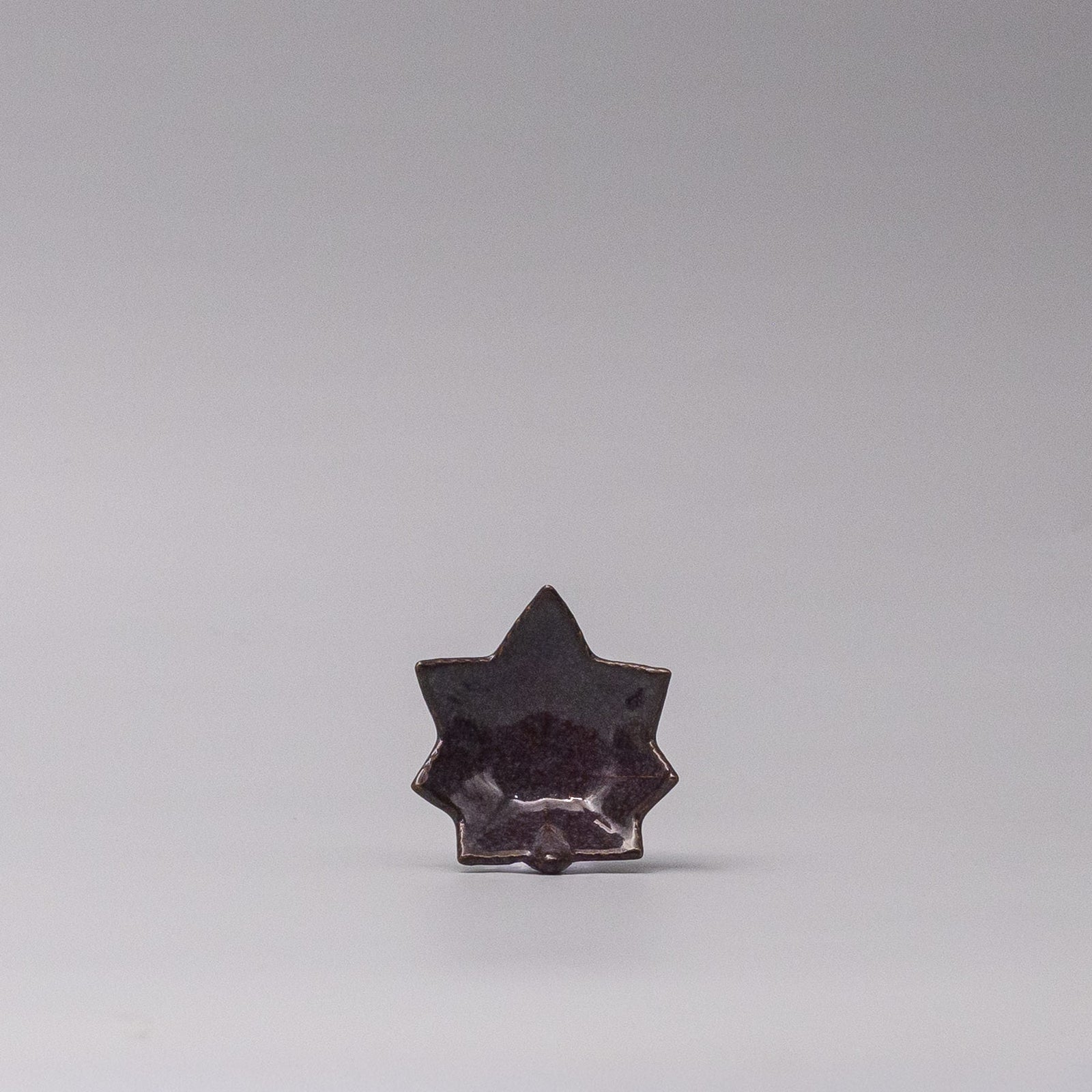 Sauce Dish Maple Leaf 6cm Rasin