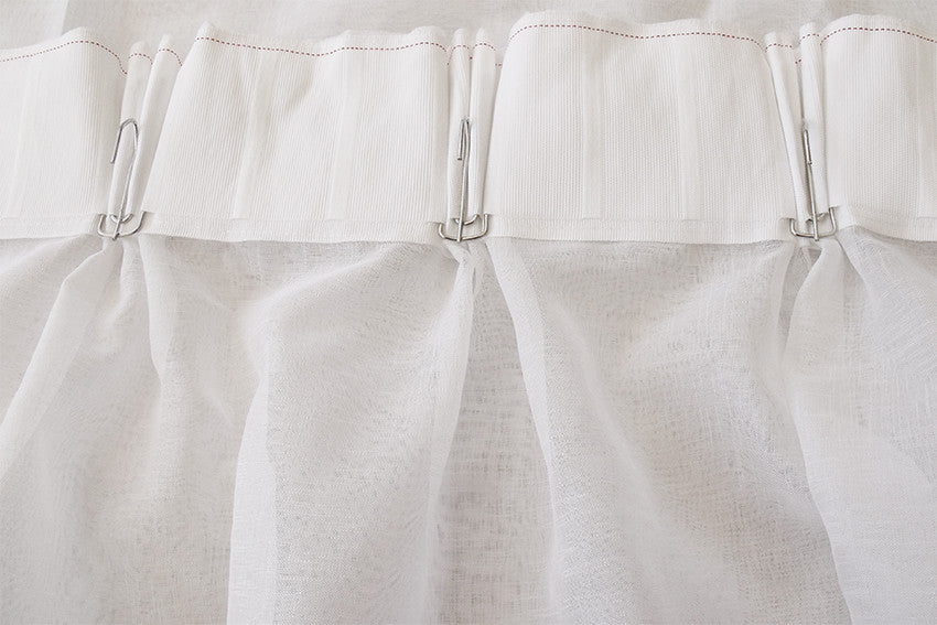 2 Long drop Sheer Voile Curtains 580cm wide 270cm long+30 Hooks Pinch Pleat New