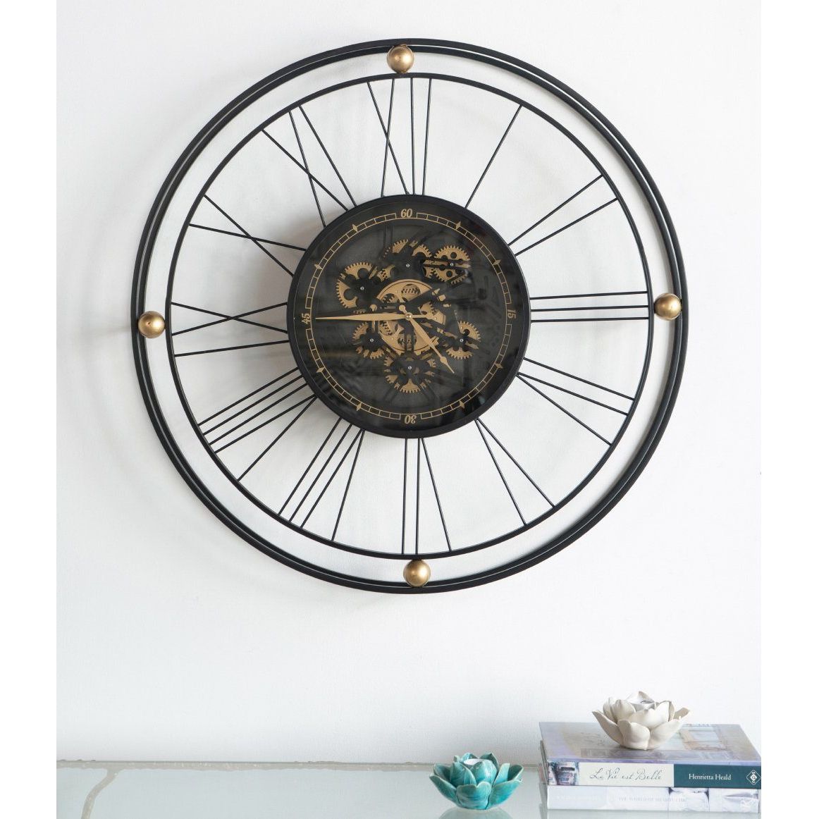 TRAVELER WALL CLOCK WITH MOVING 3D MECHANISM