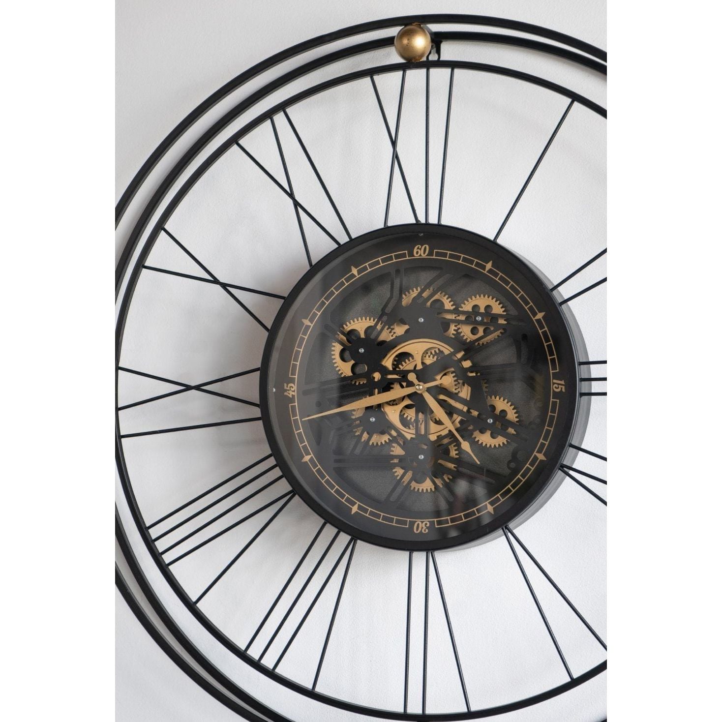 TRAVELER WALL CLOCK WITH MOVING 3D MECHANISM