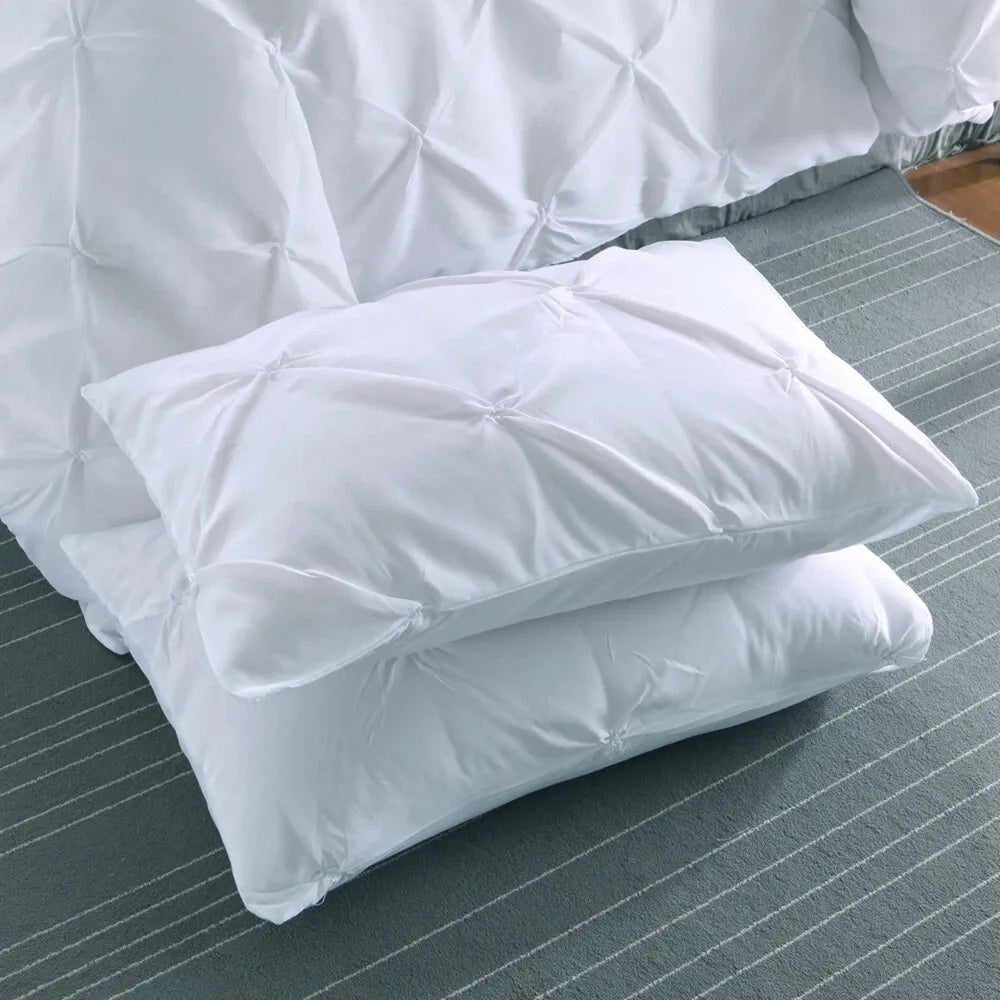 White Pintuck Cloud Comforter Quilted Doona Set