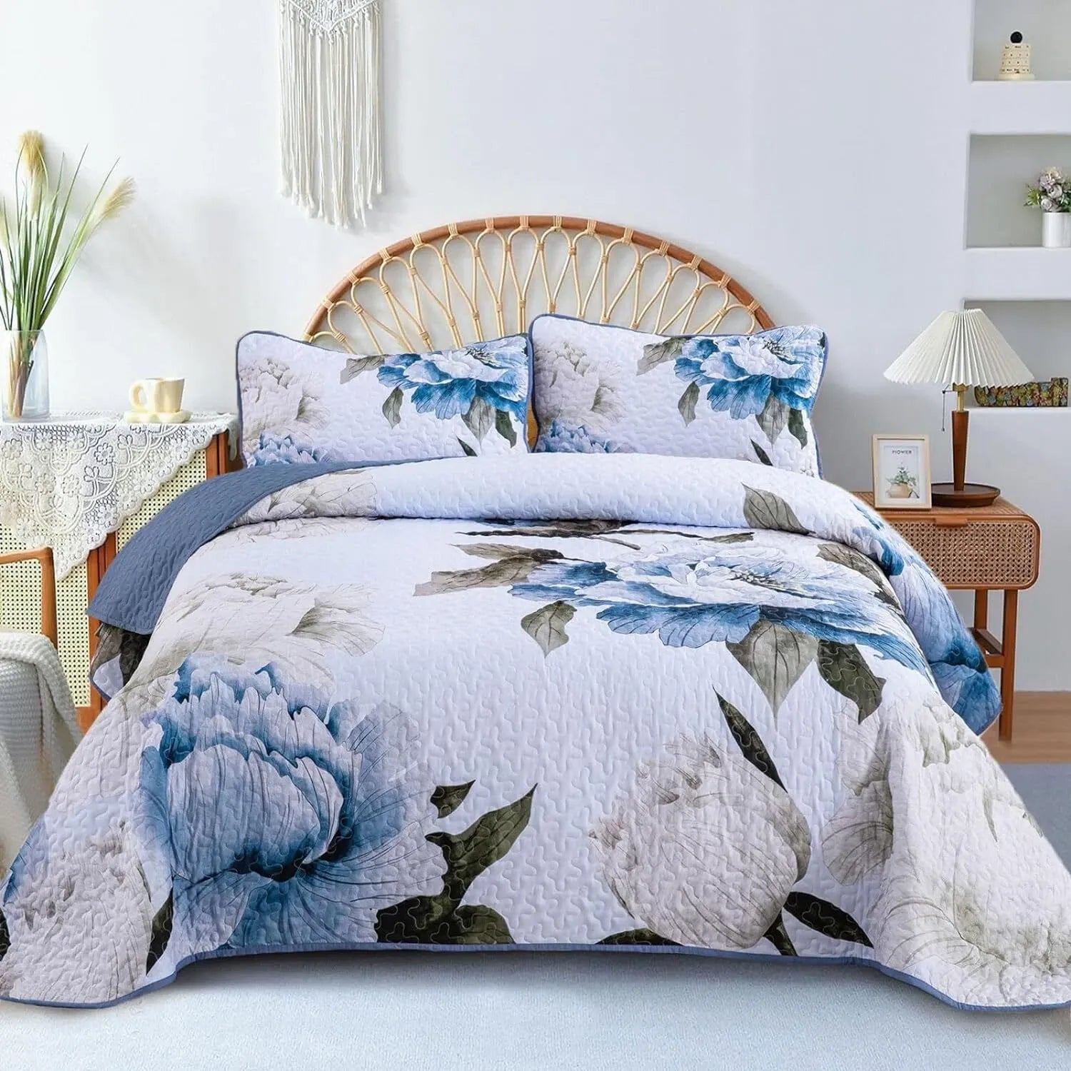 White Blue Magnolia Bloom Bedspread Coverlet 3 Piece Set