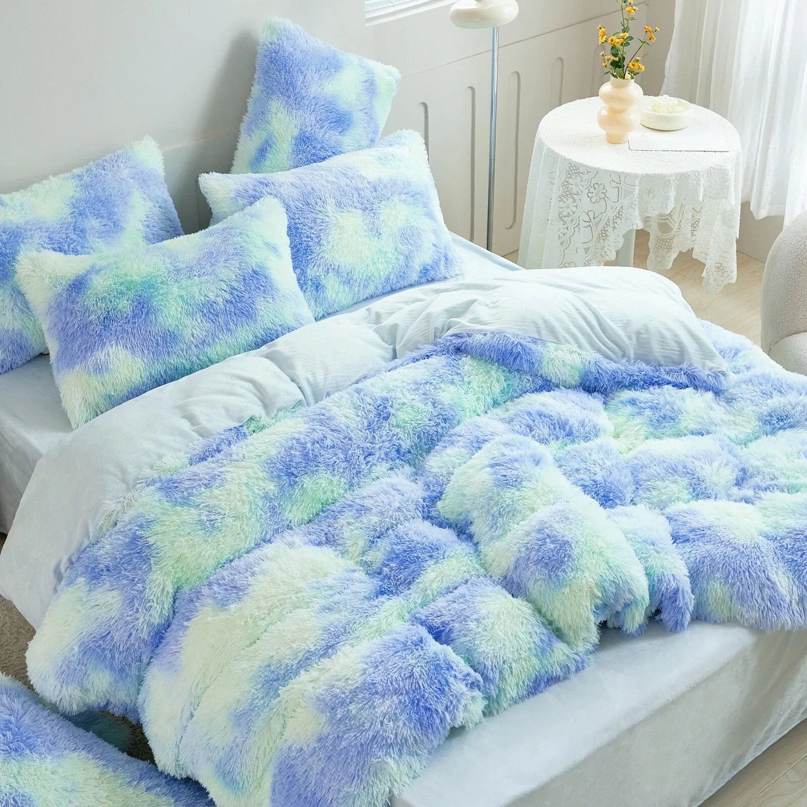 Chateau Kensington Dahlia Quilt / Doona / Duvet Cover set