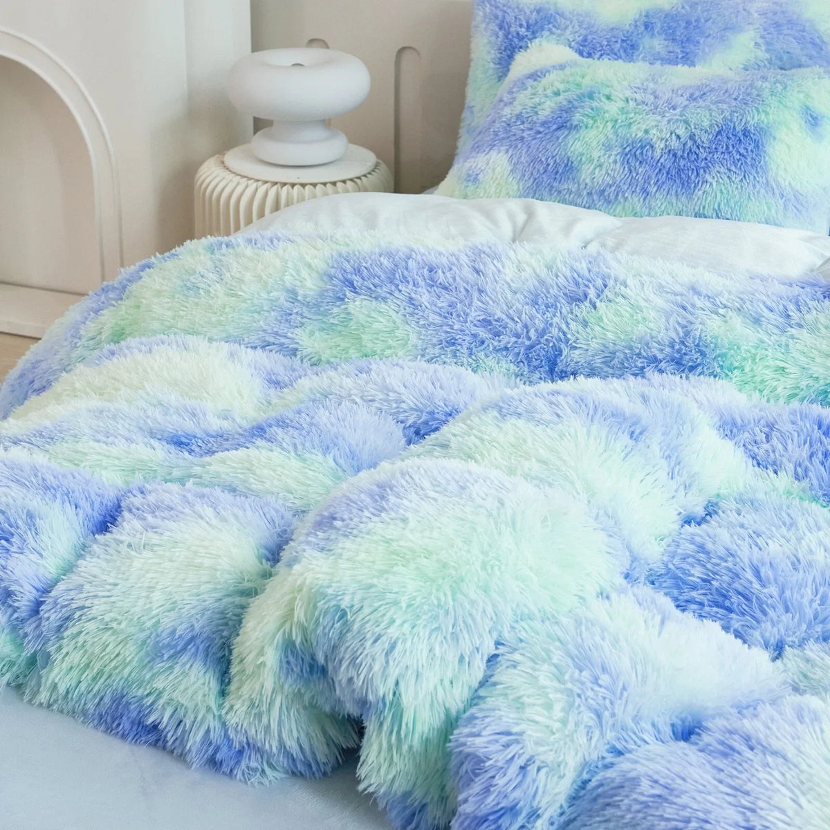 Chateau Kensington Dahlia Quilt / Doona / Duvet Cover set