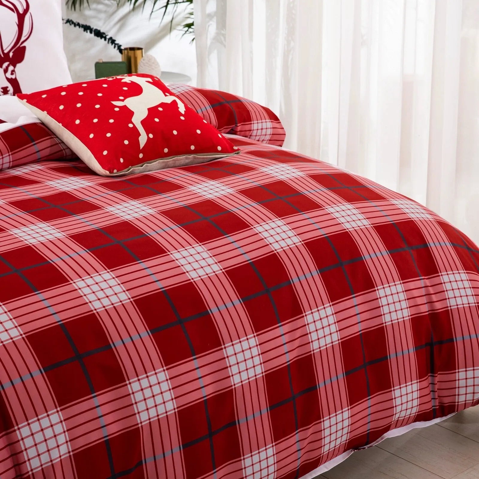 Christmas Venetian Serenity Quilt / Doona / Duvet Cover set