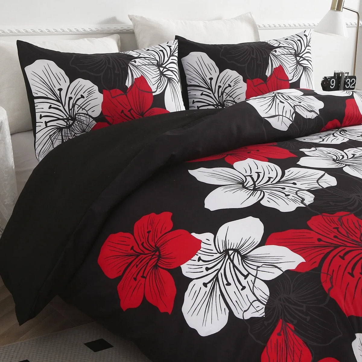 Vine Lucerne Atelier Quilt / Doona / Duvet Cover set