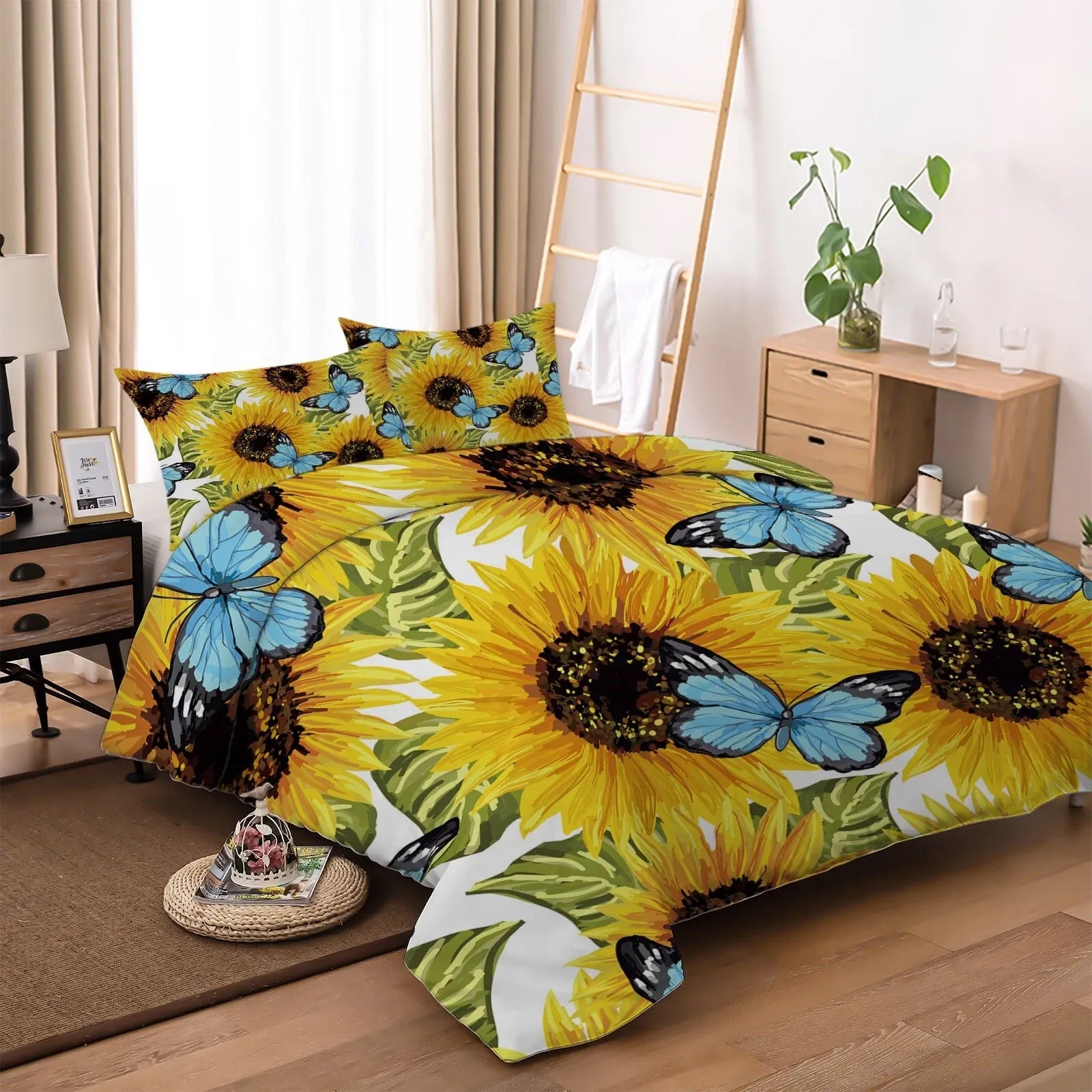 Stripe Kensington Paisley Quilt / Doona / Duvet Cover set