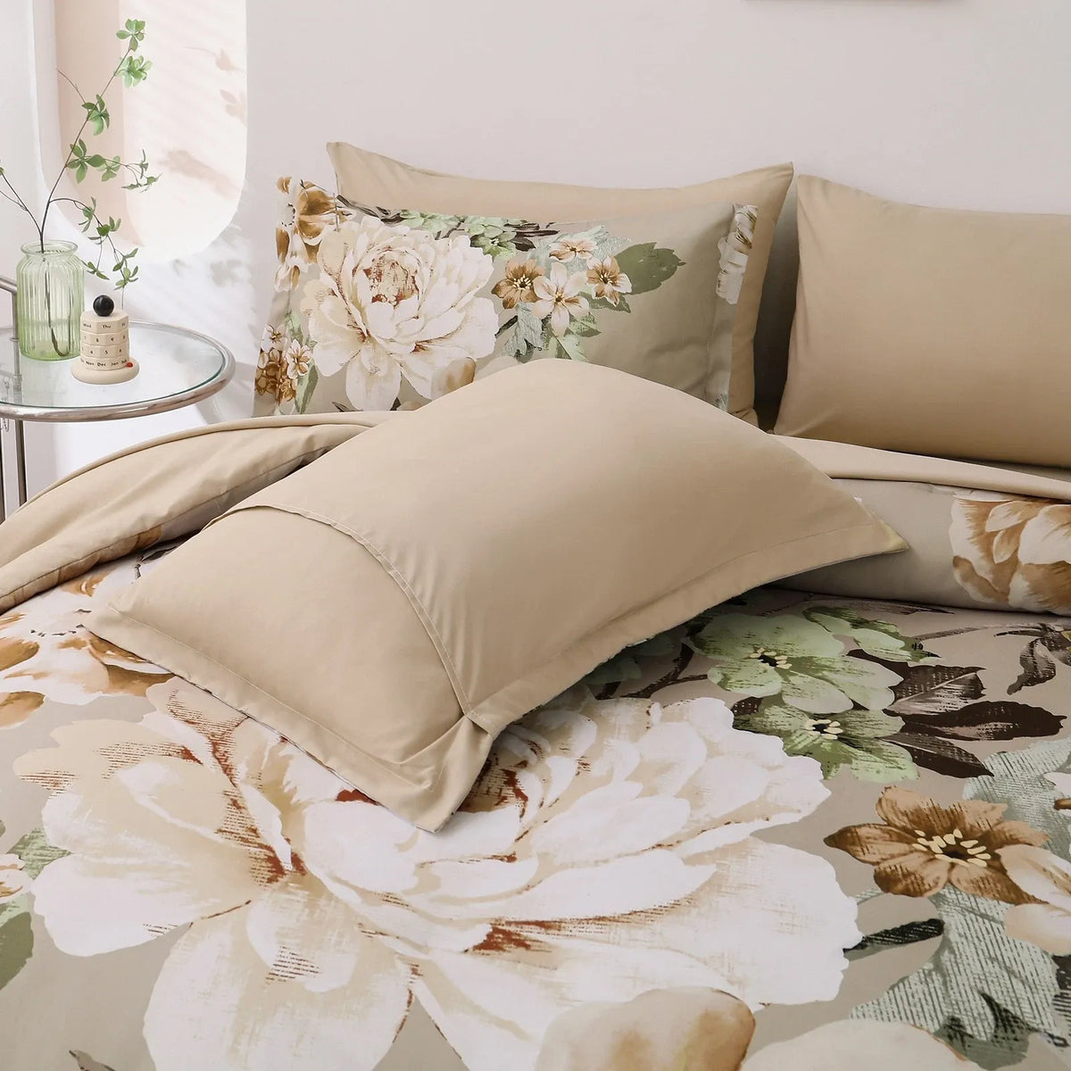 Tapestry Mireille Paisley Quilt / Doona / Duvet Cover set