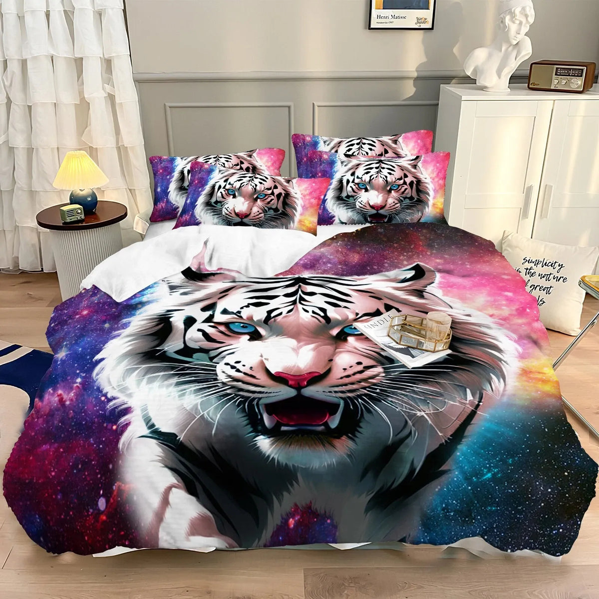 Tiger Portofino Leaf Quilt / Doona / Duvet Cover set