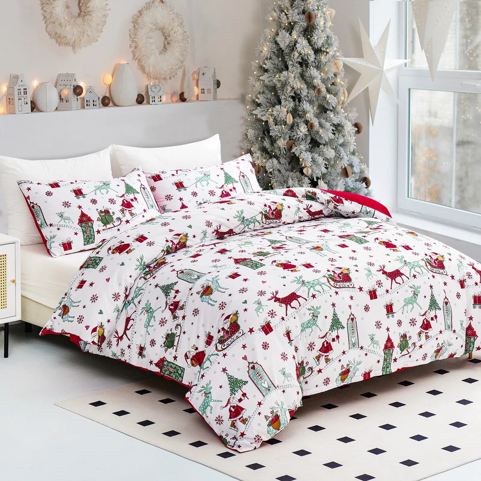 Christmas Siena Paisley Quilt / Doona / Duvet Cover set