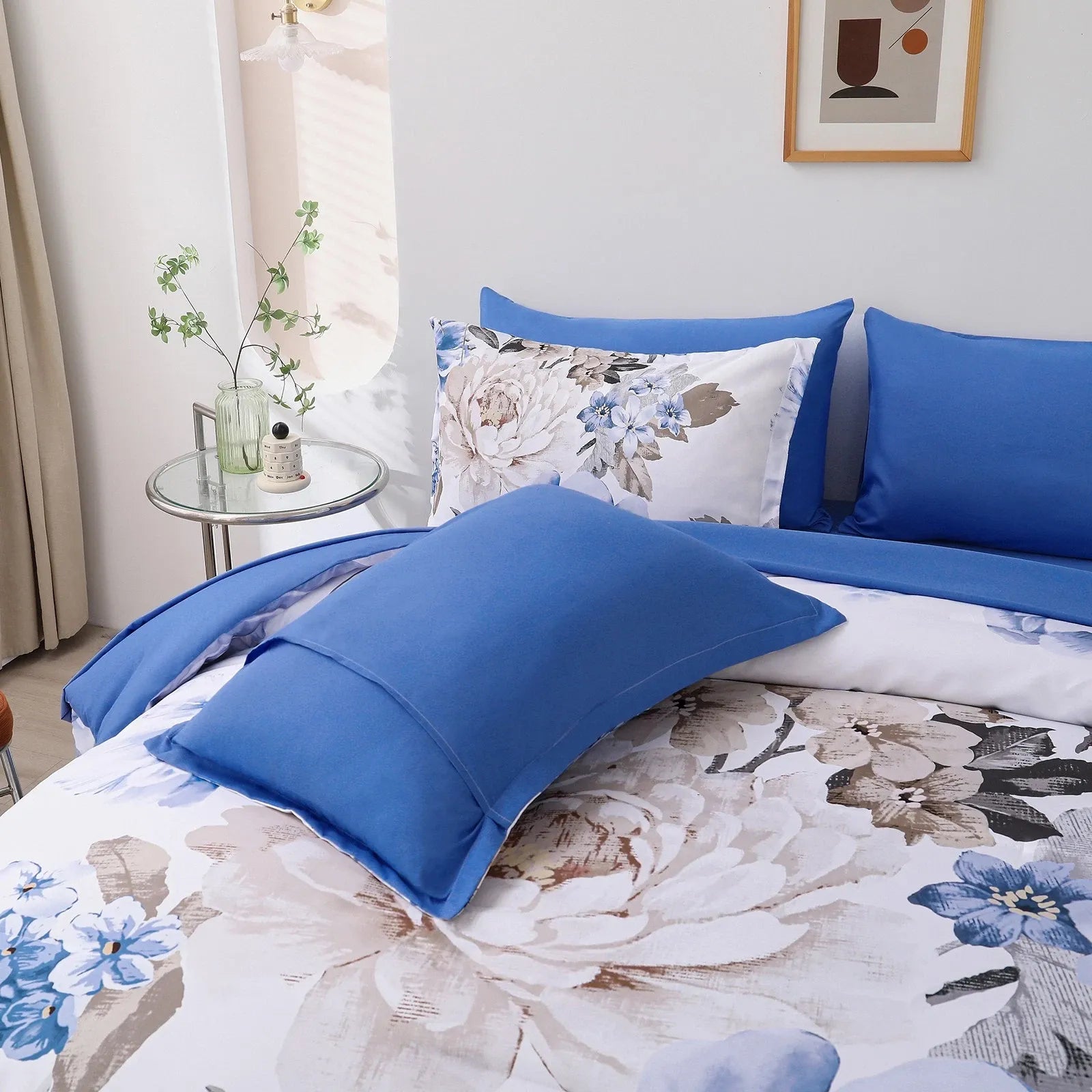 Blue Bloom Seraphine Ivy Quilt / Doona / Duvet Cover set