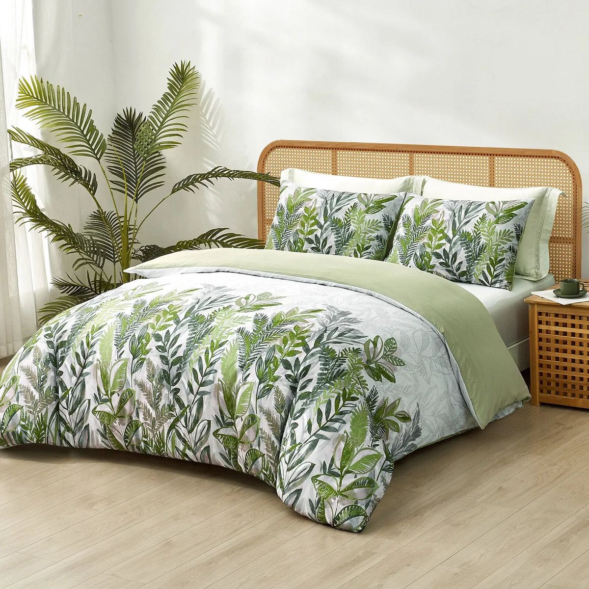 Leaf Capri Heritage Quilt / Doona / Duvet Cover set