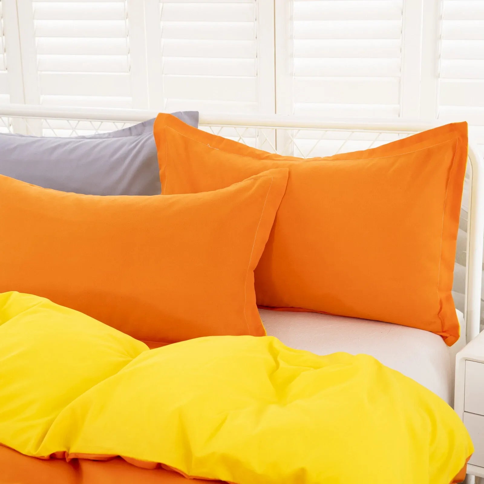 Luxe Capri Charm Quilt / Doona / Duvet Cover set