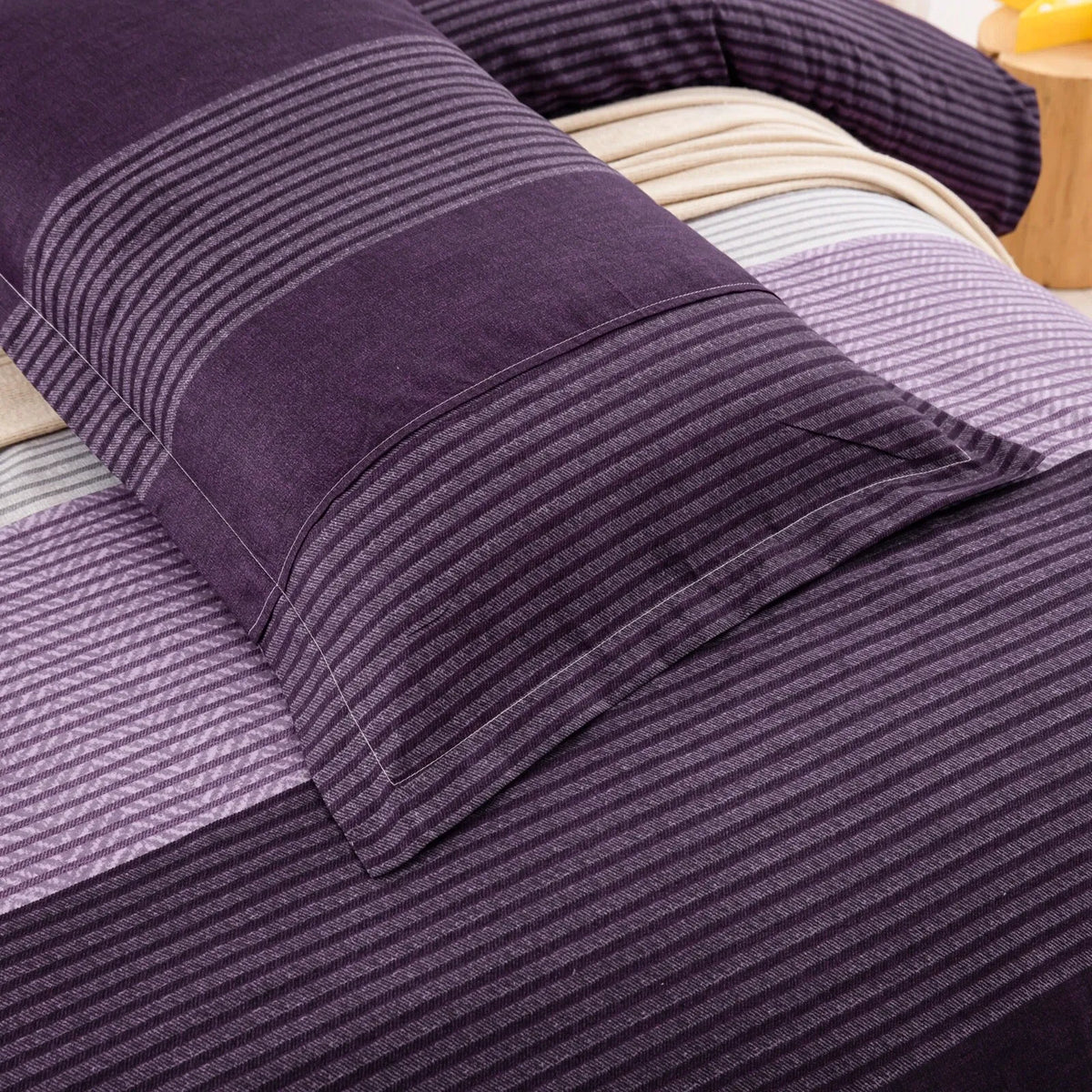 Gray Purple Amalfi Gallery Quilt / Doona / Duvet Cover set