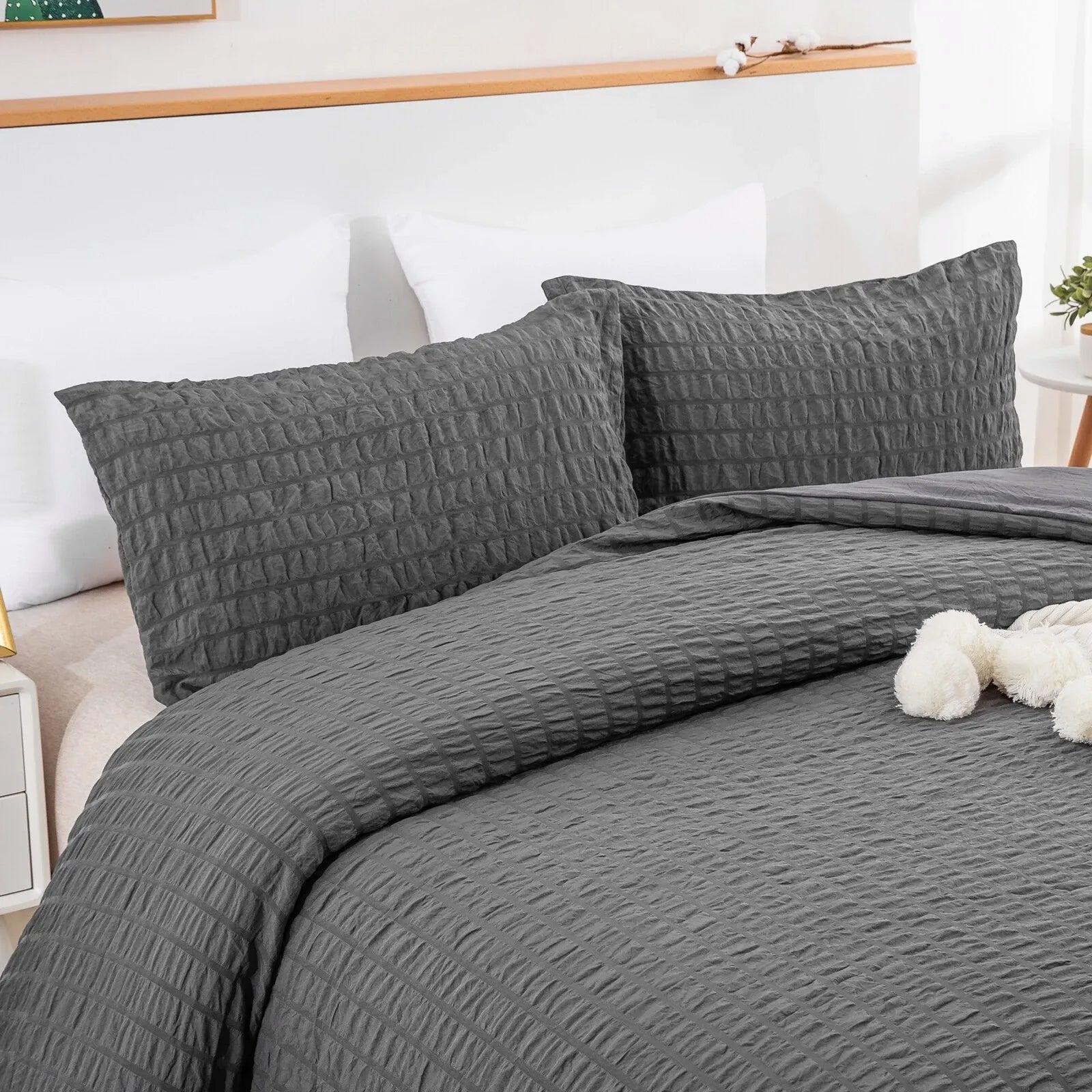 Seersucker Dark Geneva Elegance Quilt / Doona / Duvet Cover set