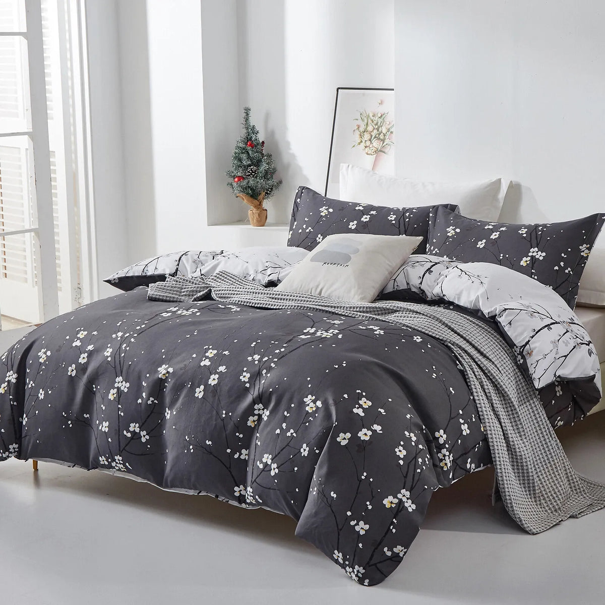 Grace Lisbon Dream Quilt / Doona / Duvet Cover set