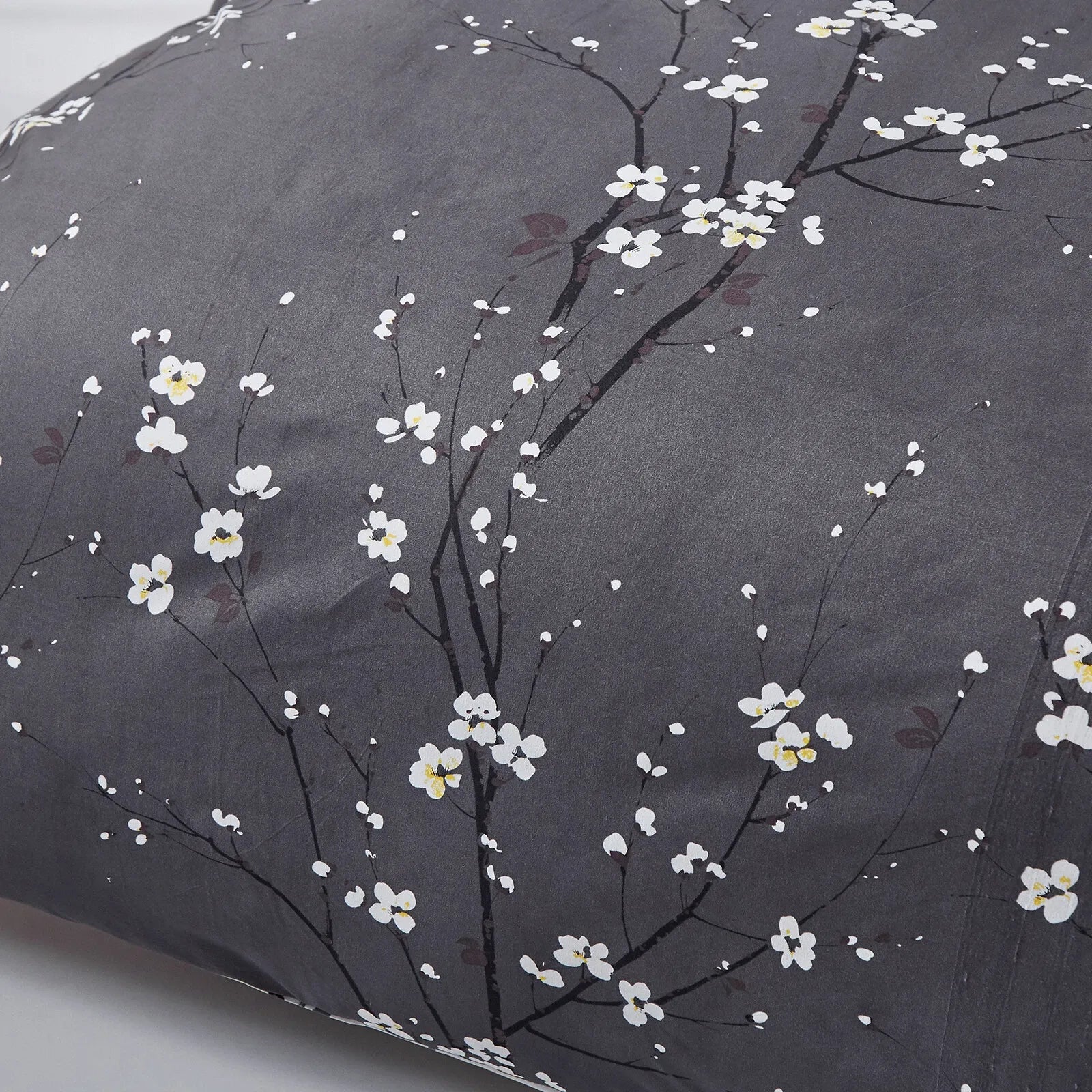 Grace Lisbon Dream Quilt / Doona / Duvet Cover set