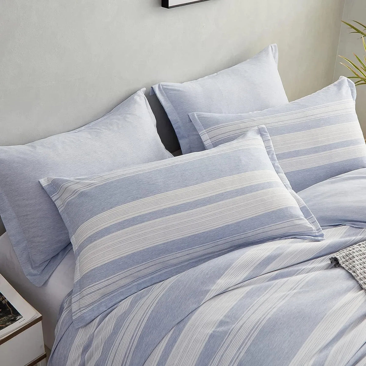 Maison Coralie Botanical Quilt / Doona / Duvet Cover set